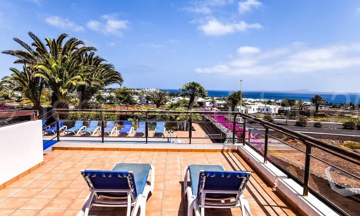 Photo of Patio Balcony in Playa Blanca
