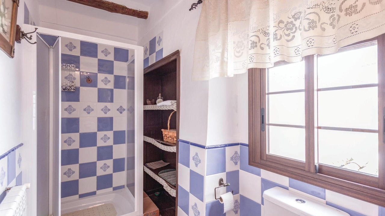 Photo of Bathroom in Iznajar