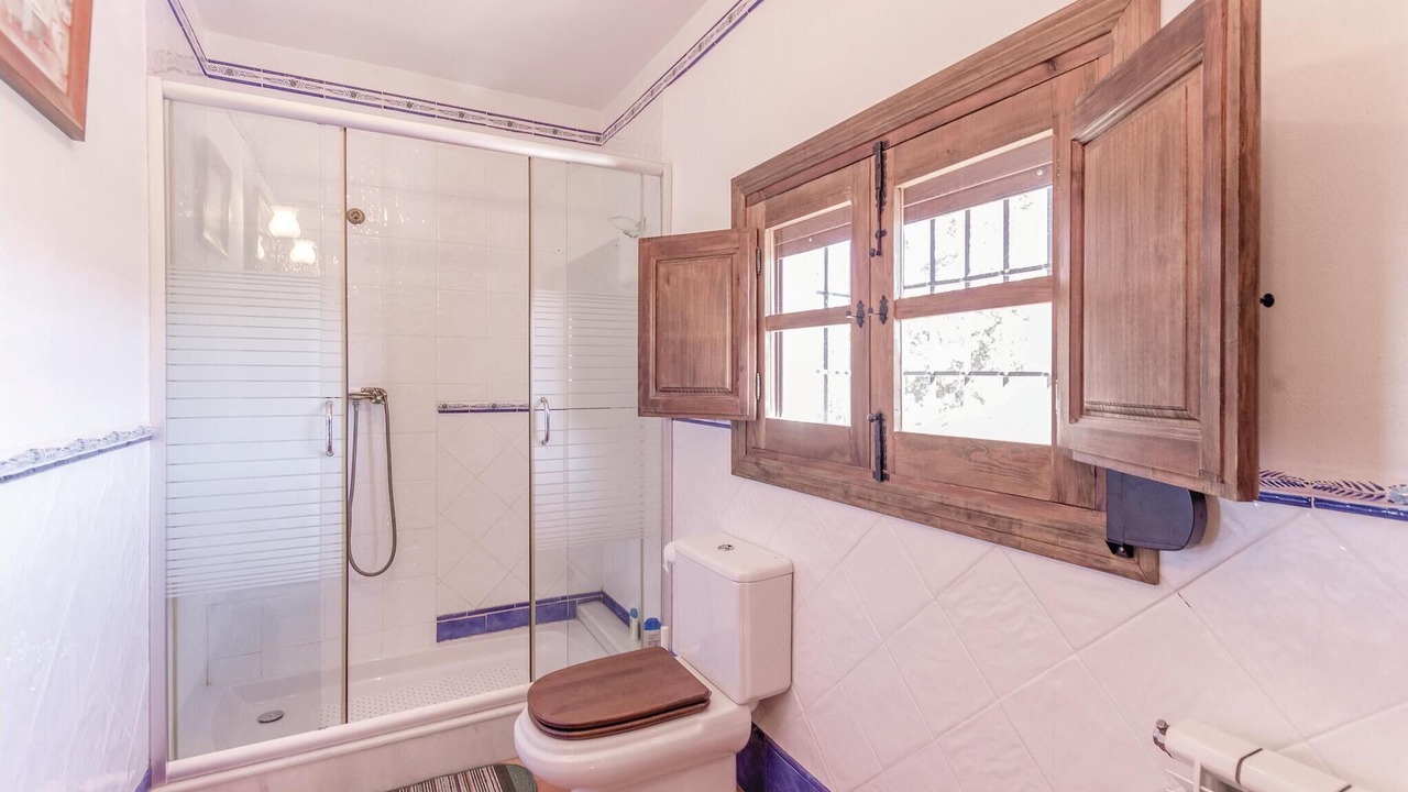 Photo of Bathroom in Iznajar