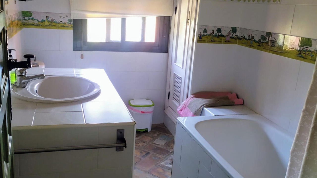 Photo of Bathroom in Puerto Serrano