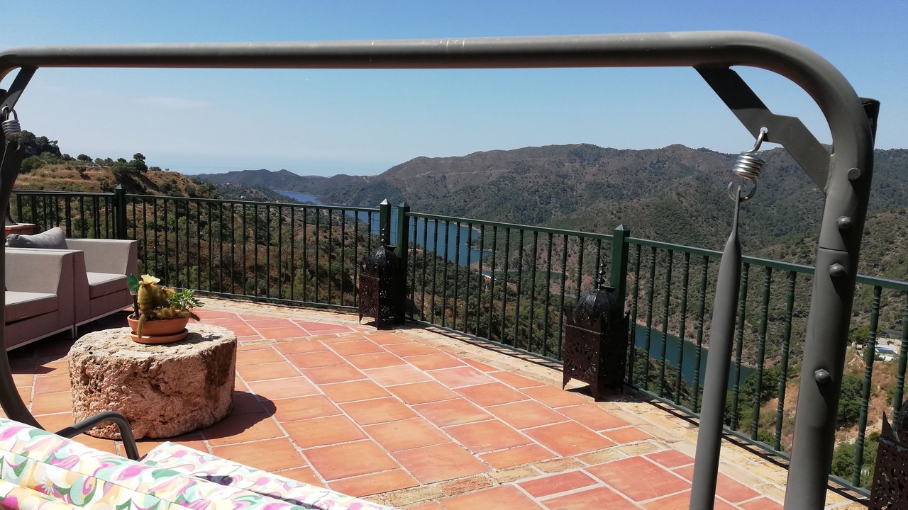Photo of Patio Balcony in Istan