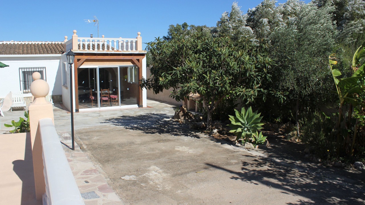 Photo of Patio Balcony in Les Deveses