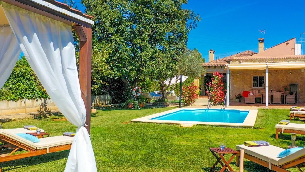 Photo of Outdoor in Lloseta