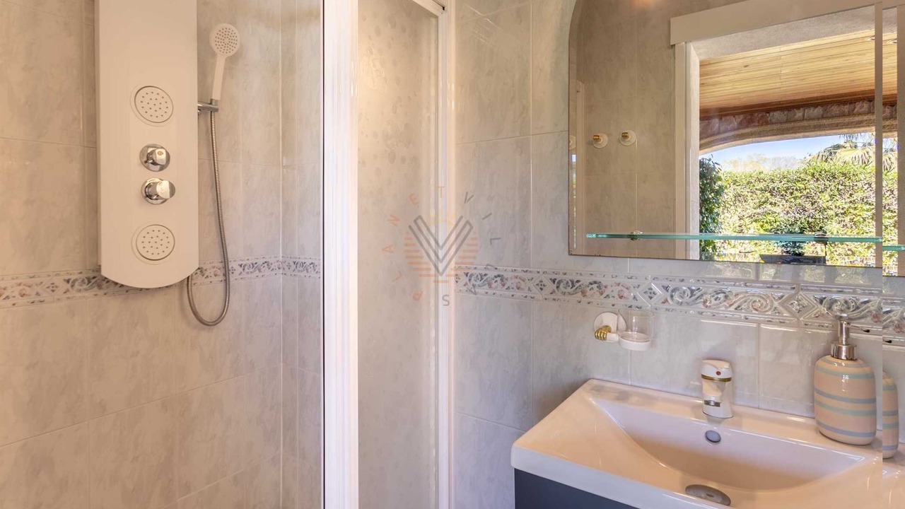 Photo of Bathroom in Lloseta