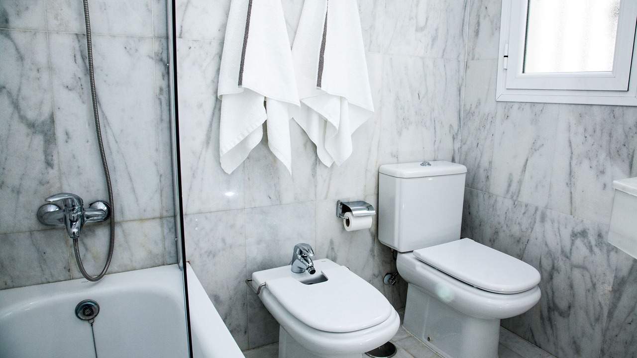 Photo of Bathroom in Jewish Quarter