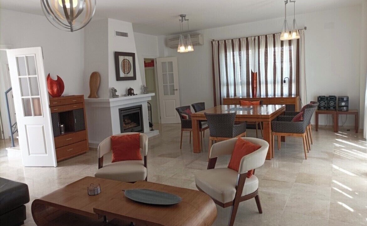 Photo of Livingroom in Nuevo Portil