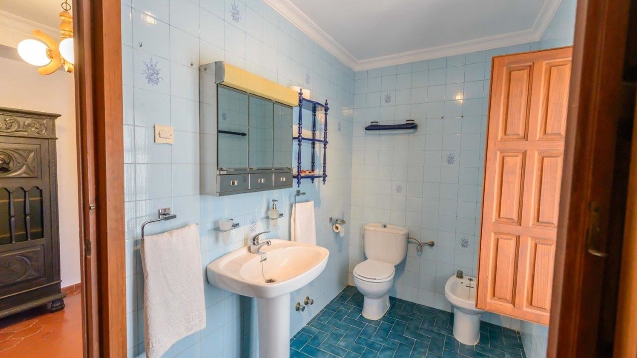 Photo of Bathroom in Alcaucin