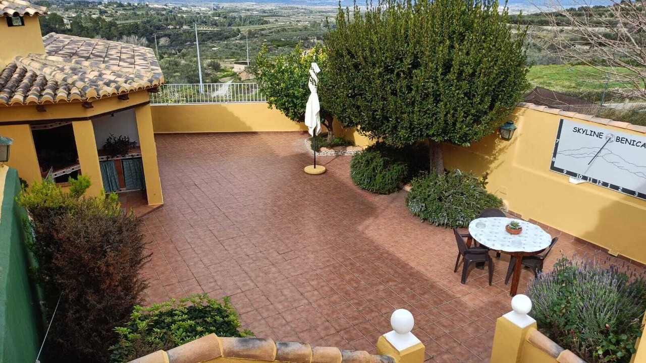 Photo of Outdoor in Beniatjar