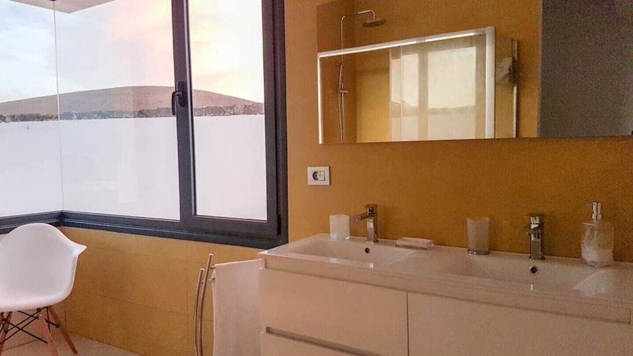 Photo of Bathroom in La Oliva