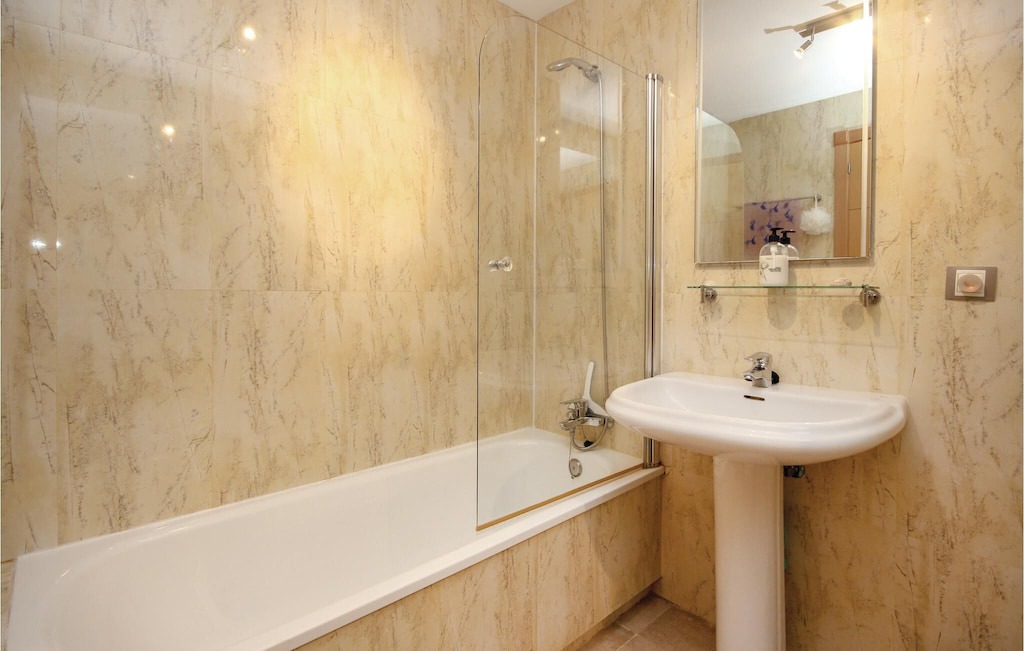 Photo of Bathroom in San Luis de Sabinillas