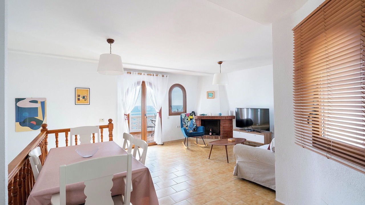 Photo of Livingroom in San Jose