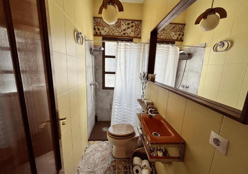 Photo of Bathroom in Santa Maria de Trassierra