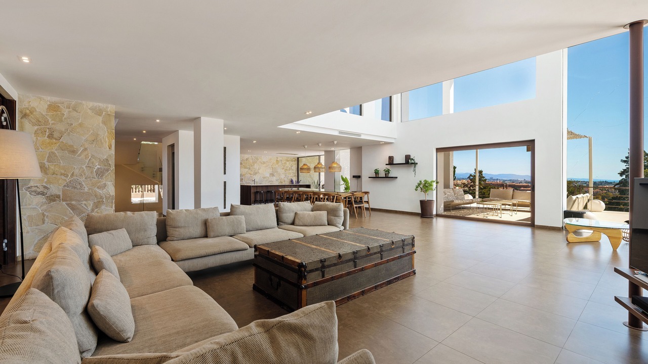 Photo of Livingroom in New Golden Mile