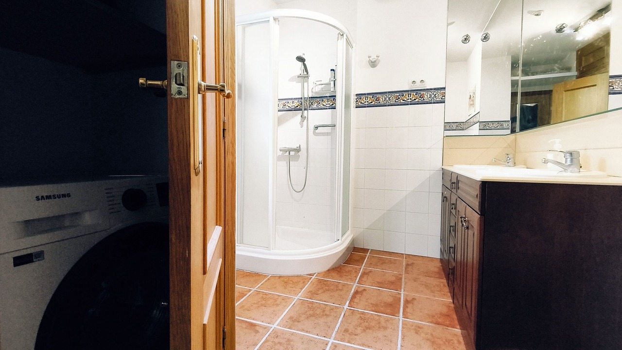 Photo of Bathroom in Madrigal de la Vera