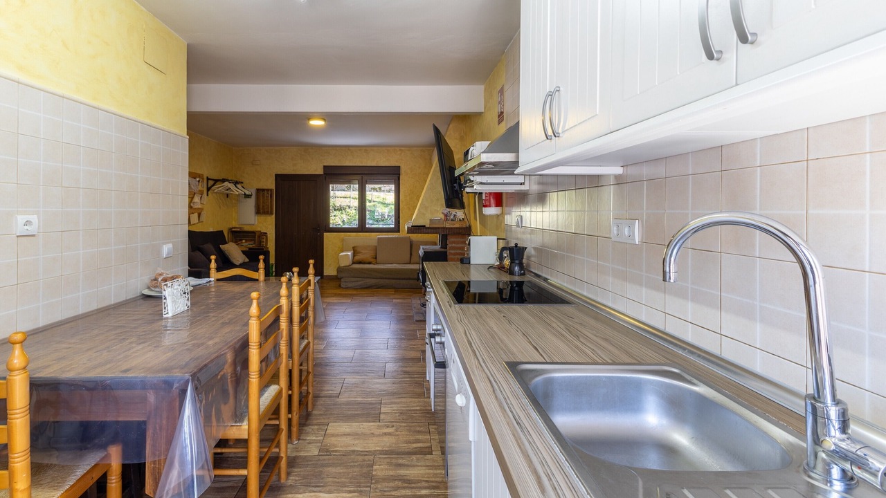 Photo of Kitchen in Cuevas del Valle
