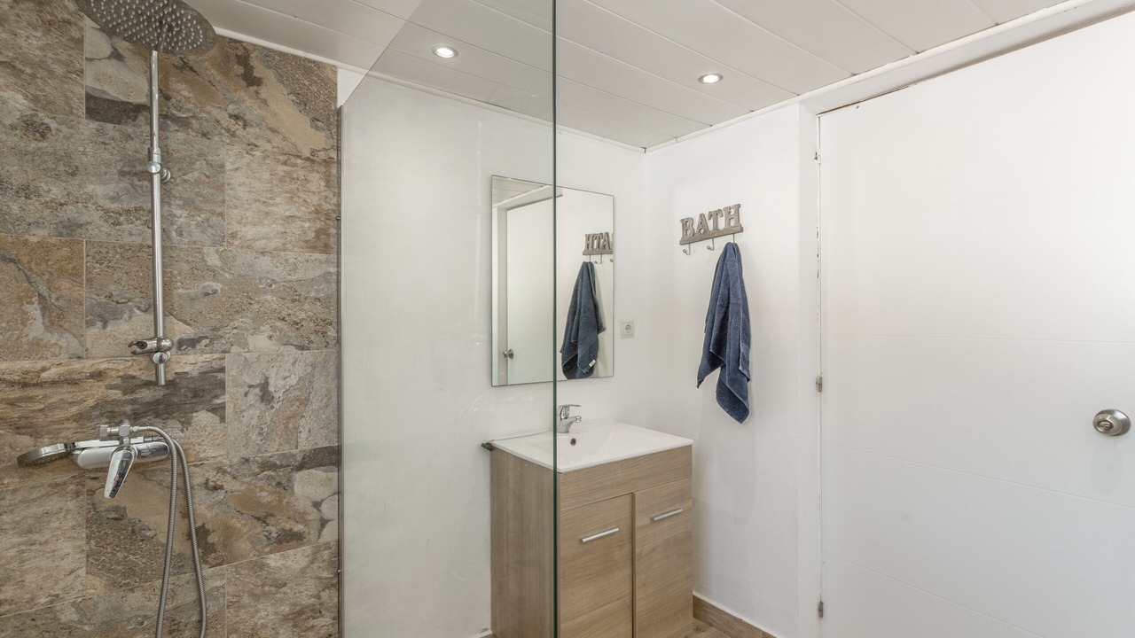 Photo of Bathroom in Telde