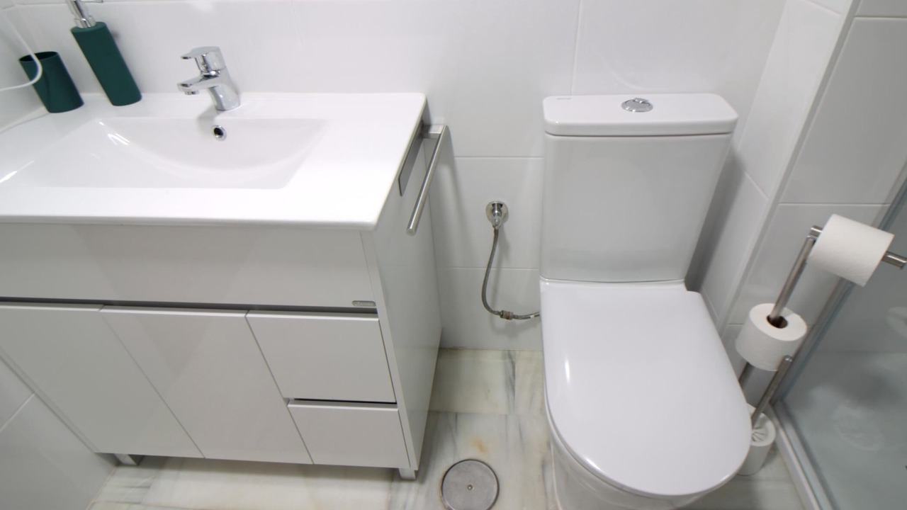 Photo of Bathroom in Jewish Quarter