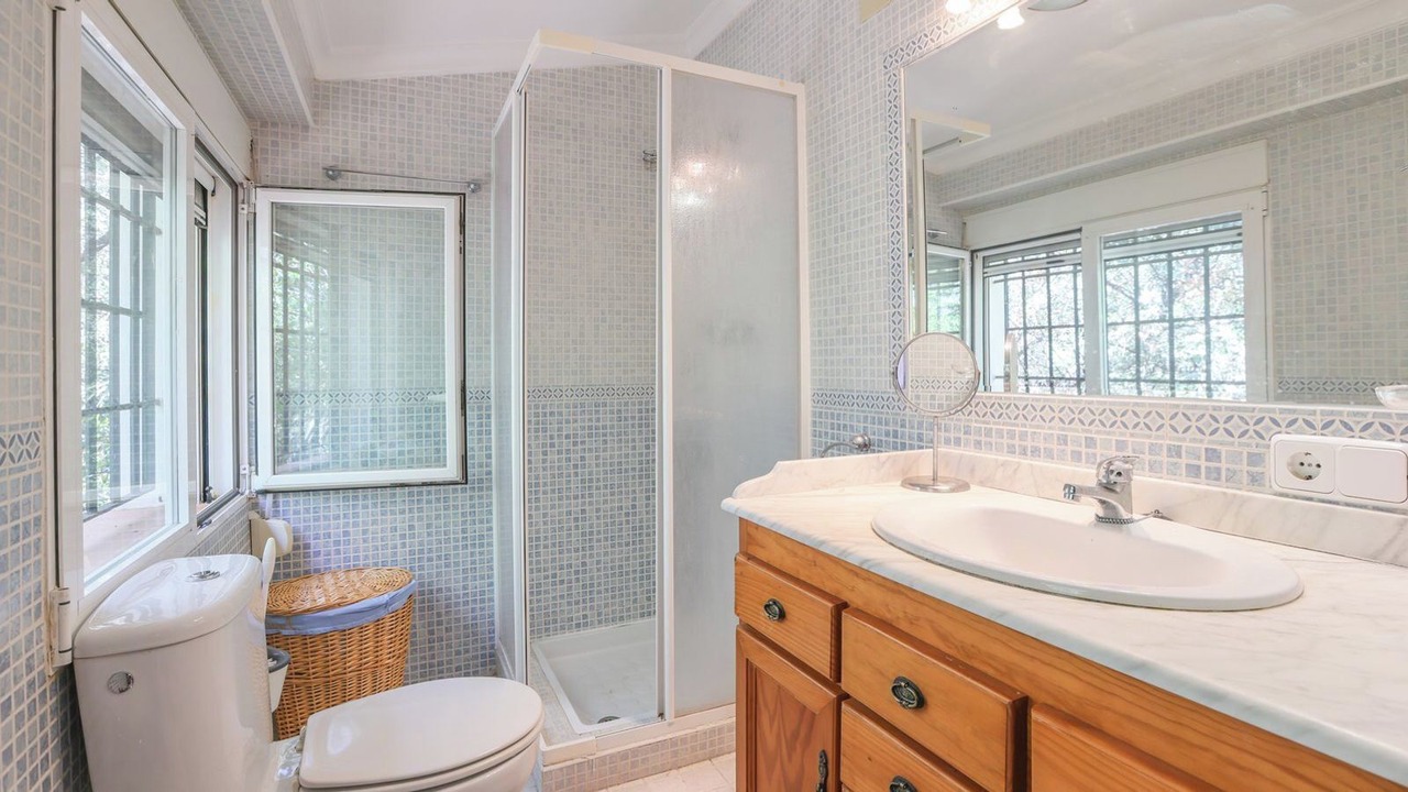 Photo of Bathroom in La Puebla de los Infantes