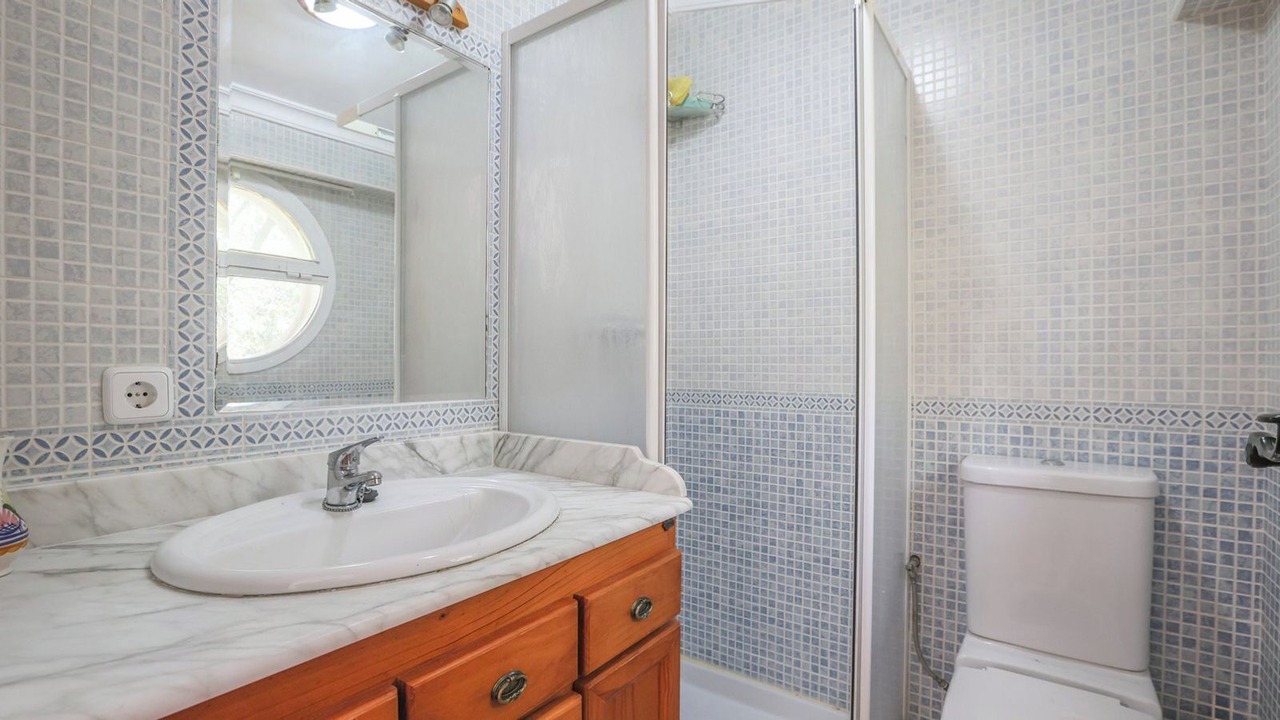 Photo of Bathroom in La Puebla de los Infantes