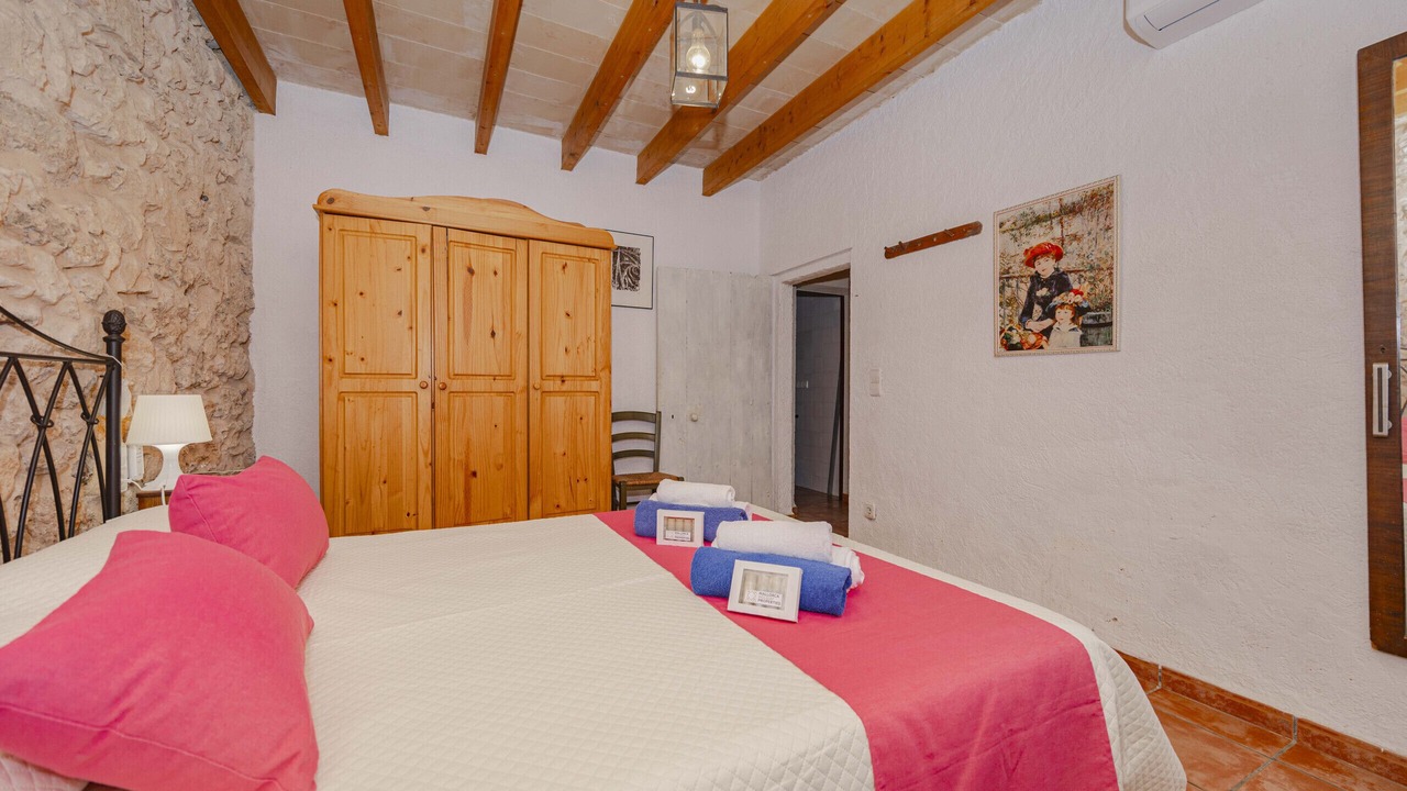 Photo of Bedroom in Sa Pobla