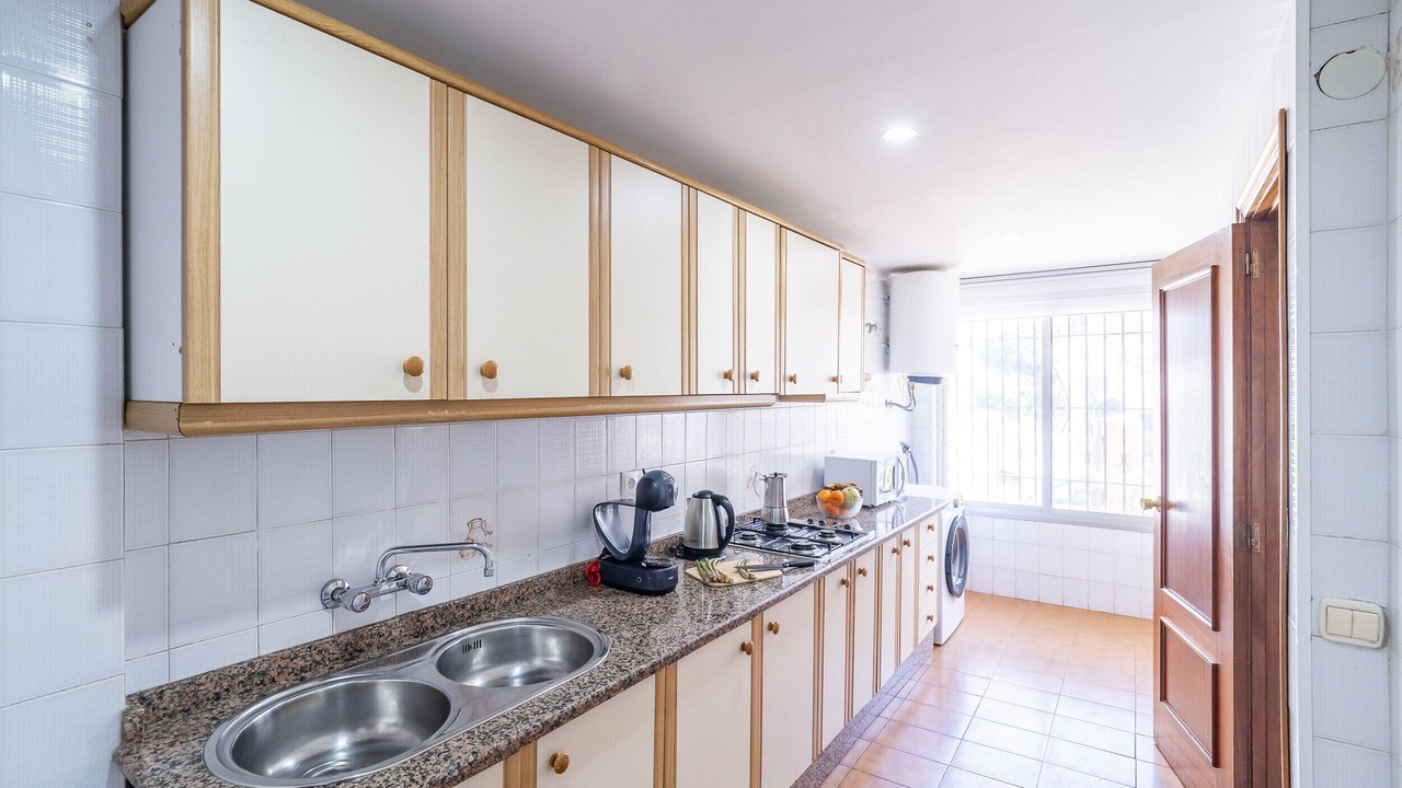 Photo of Kitchen in Torre de Benagalbon