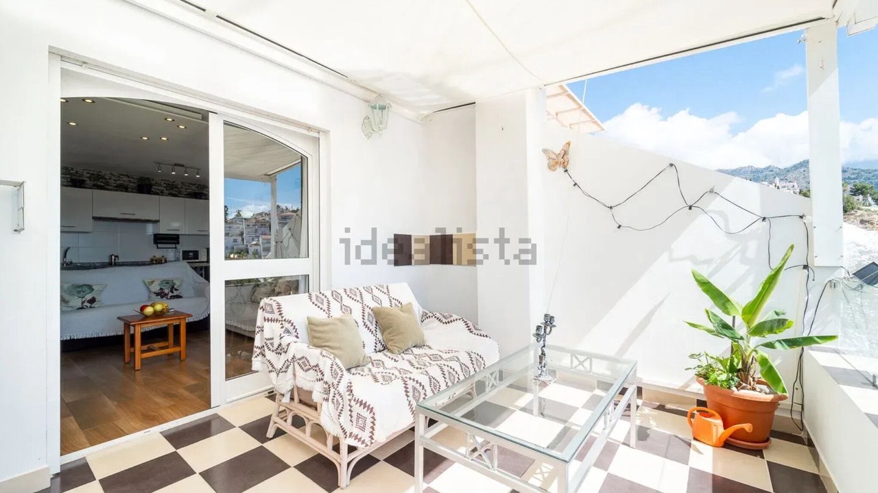 Photo of Patio Balcony in Chimenea