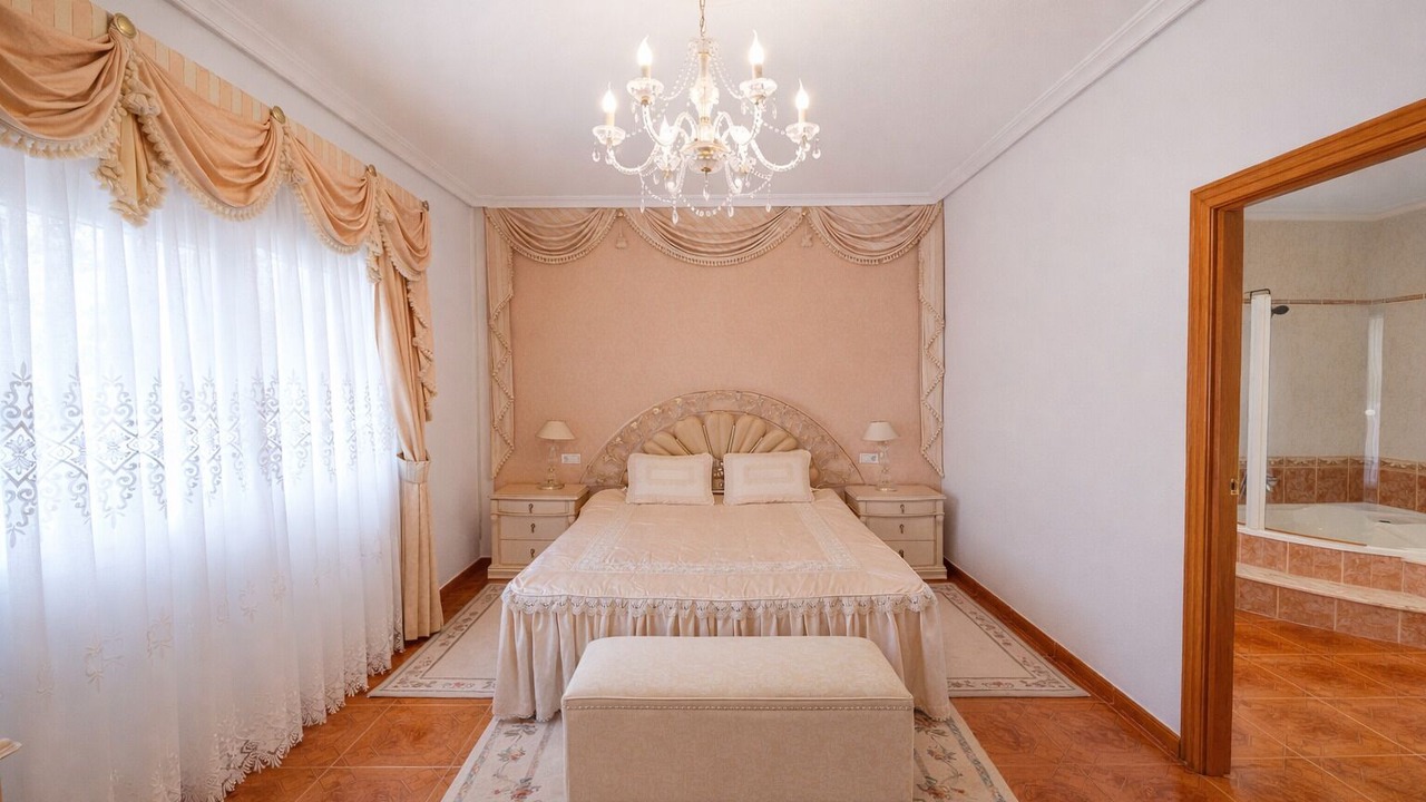 Photo of Bedroom in Quesada