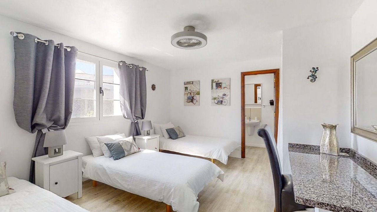 Photo of Bedroom in Macher