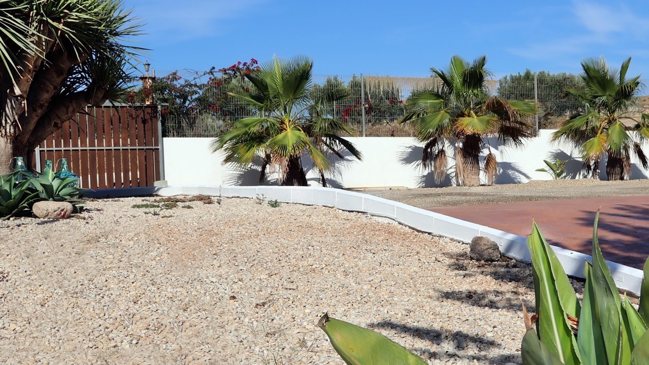 Photo of Outdoor in Fernan Perez