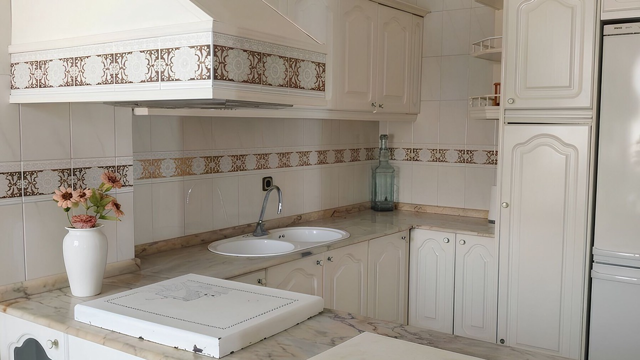 Photo of Kitchen in La Trinidad-San Juan y Todos los Santos