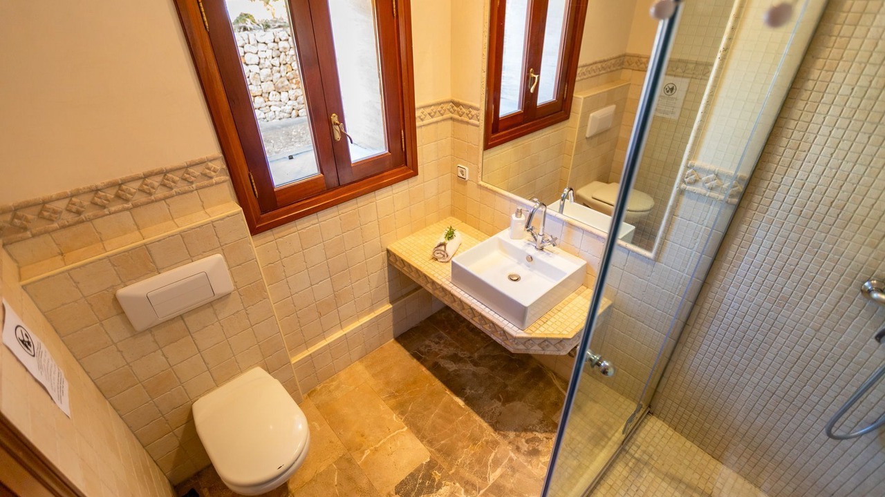 Photo of Bathroom in Inca