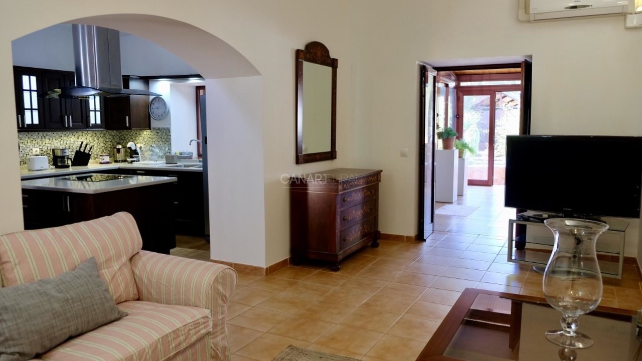 Photo of Livingroom in Triquivijate