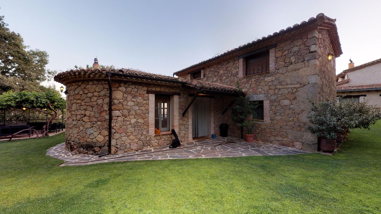 Photo of Outdoor in El Raso