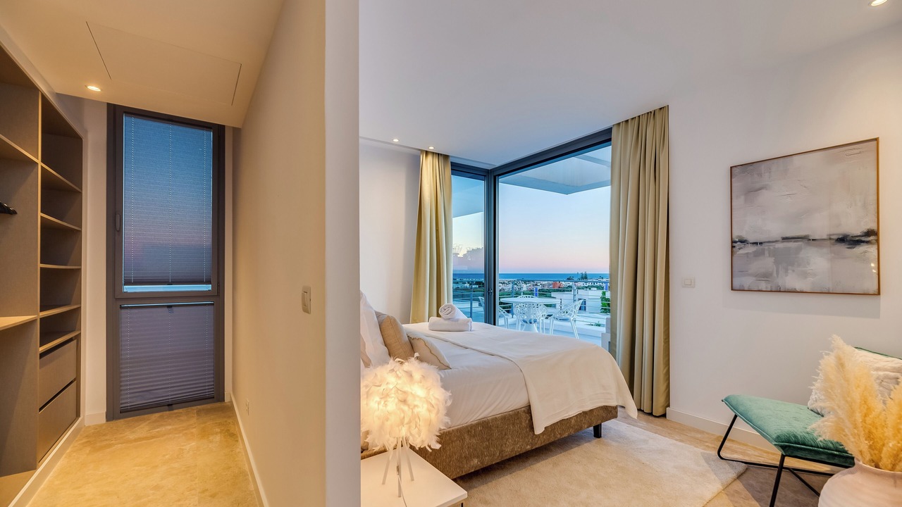Photo of Bedroom in New Golden Mile