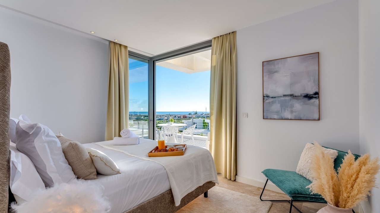 Photo of Bedroom in New Golden Mile
