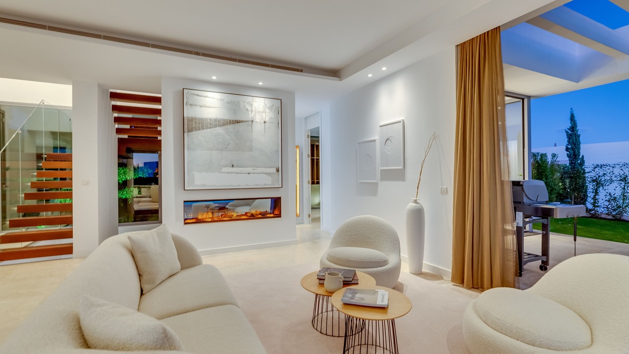 Photo of Livingroom in New Golden Mile