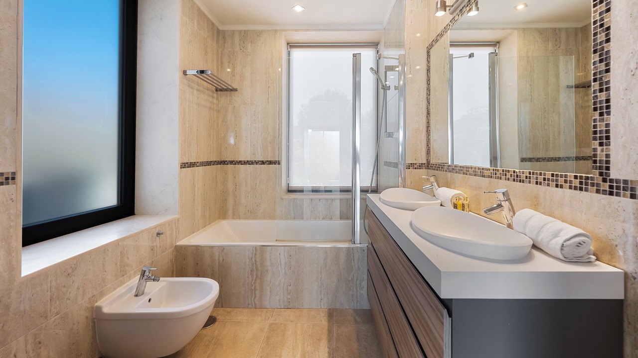 Photo of Bathroom in New Golden Mile