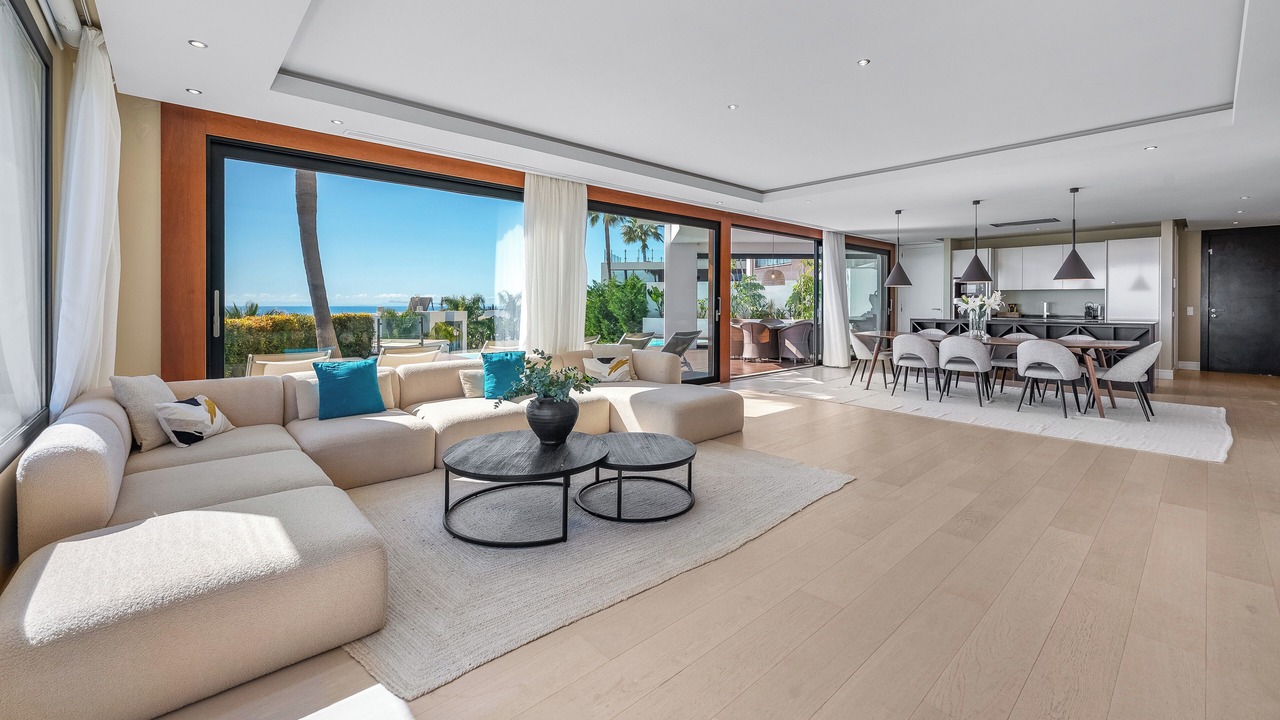 Photo of Livingroom in New Golden Mile