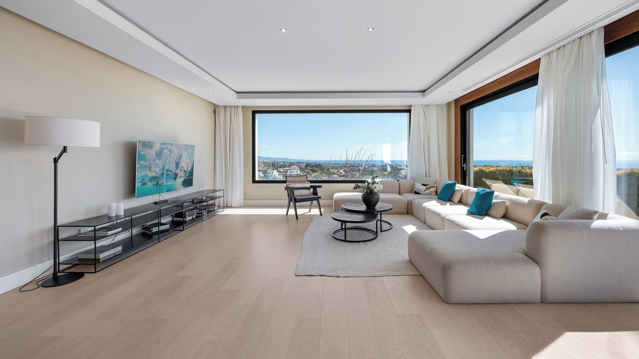 Photo of Livingroom in New Golden Mile