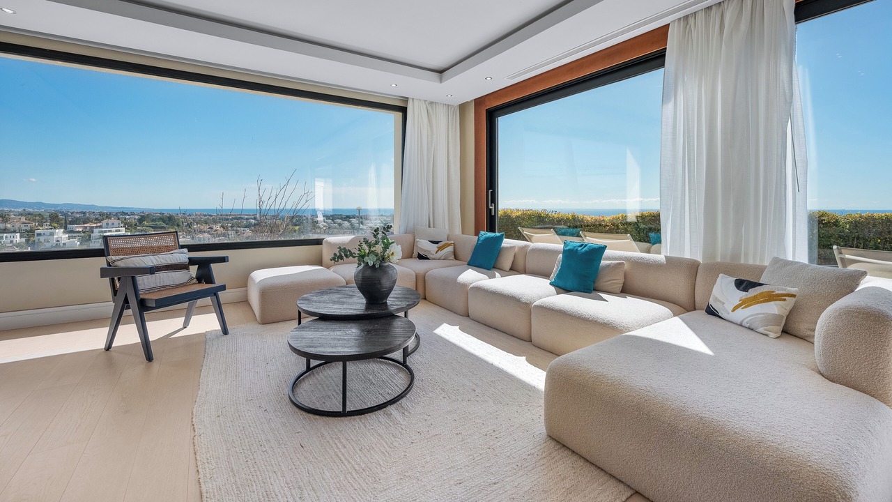 Photo of Livingroom in New Golden Mile