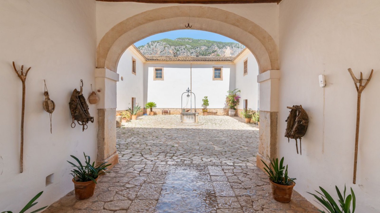 Photo of Outdoor in Lloseta