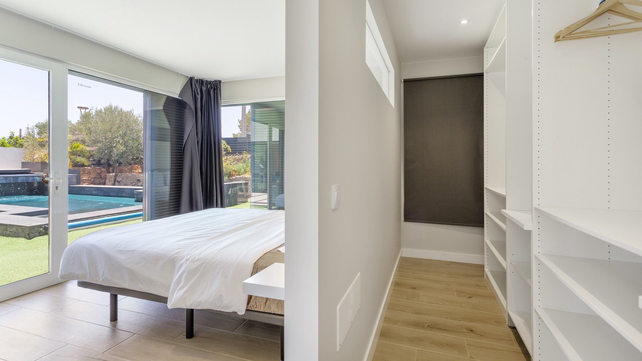 Photo of Bedroom in Triquivijate