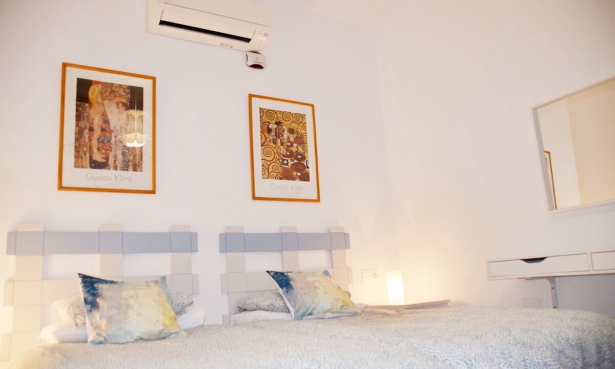 Photo of Bedroom in Chimenea