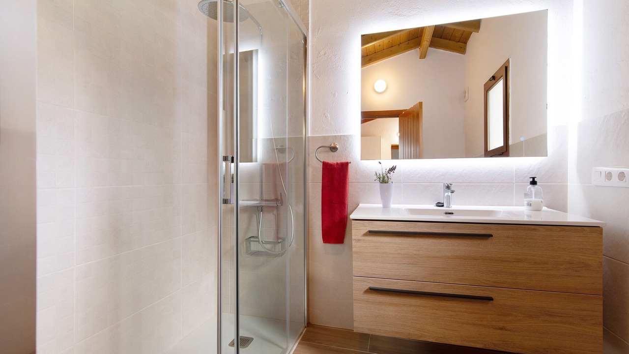 Photo of Bathroom in Valleseco