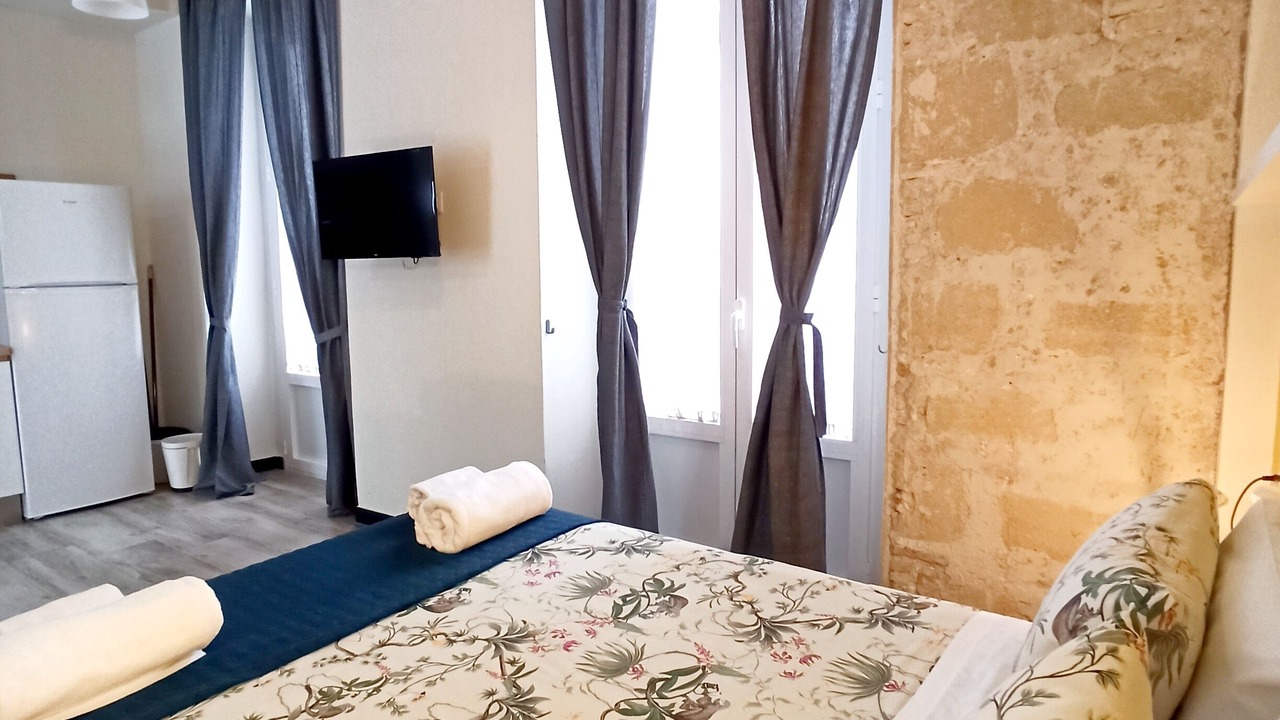 Photo of Bedroom in Jerez de la Frontera Old Town