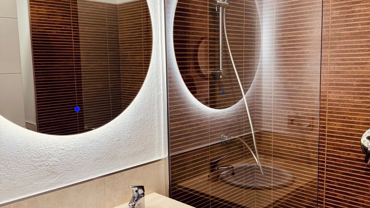 Photo of Bathroom in Vera