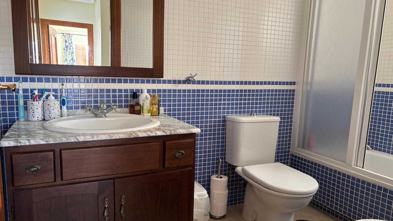 Photo of Bathroom in Vera