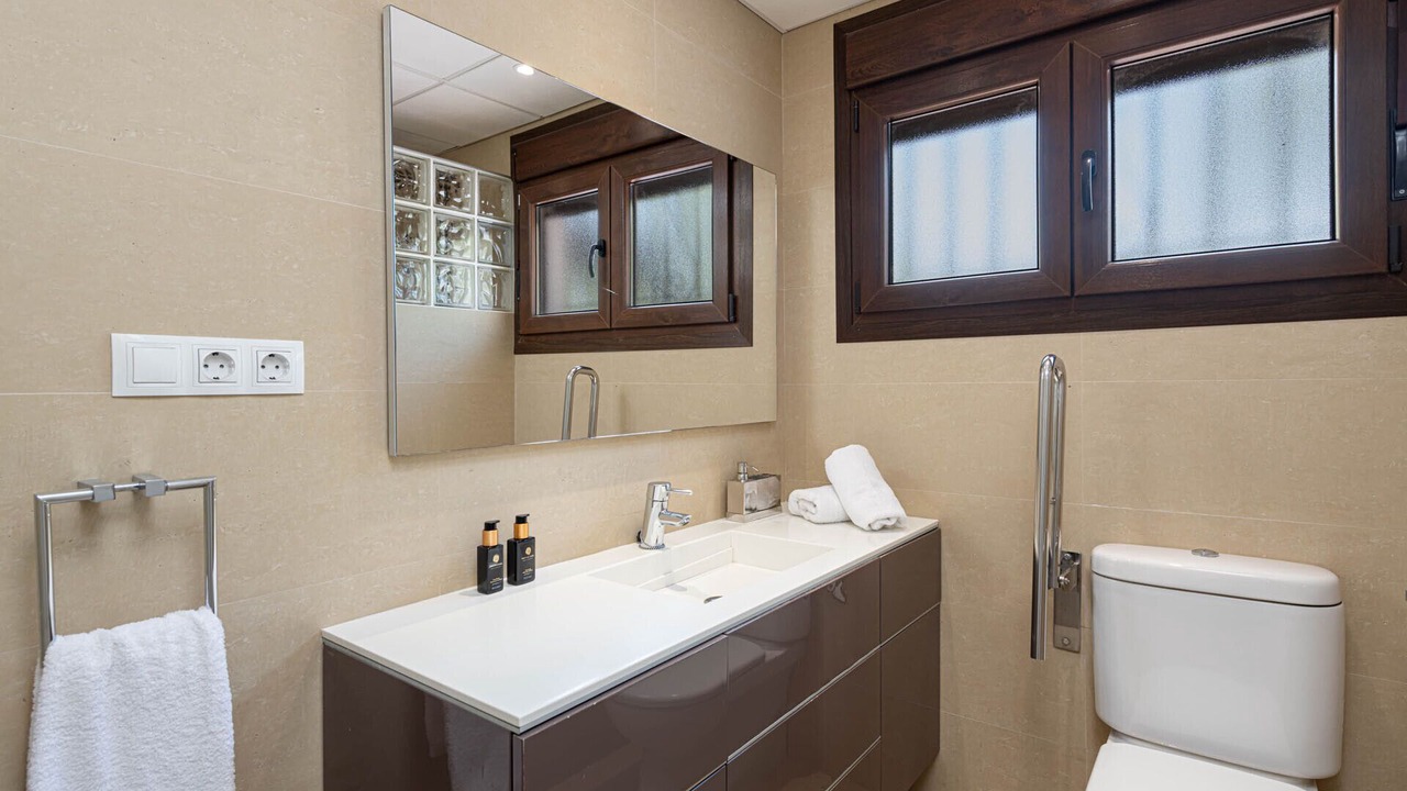 Photo of Bathroom in Torre de Benagalbon