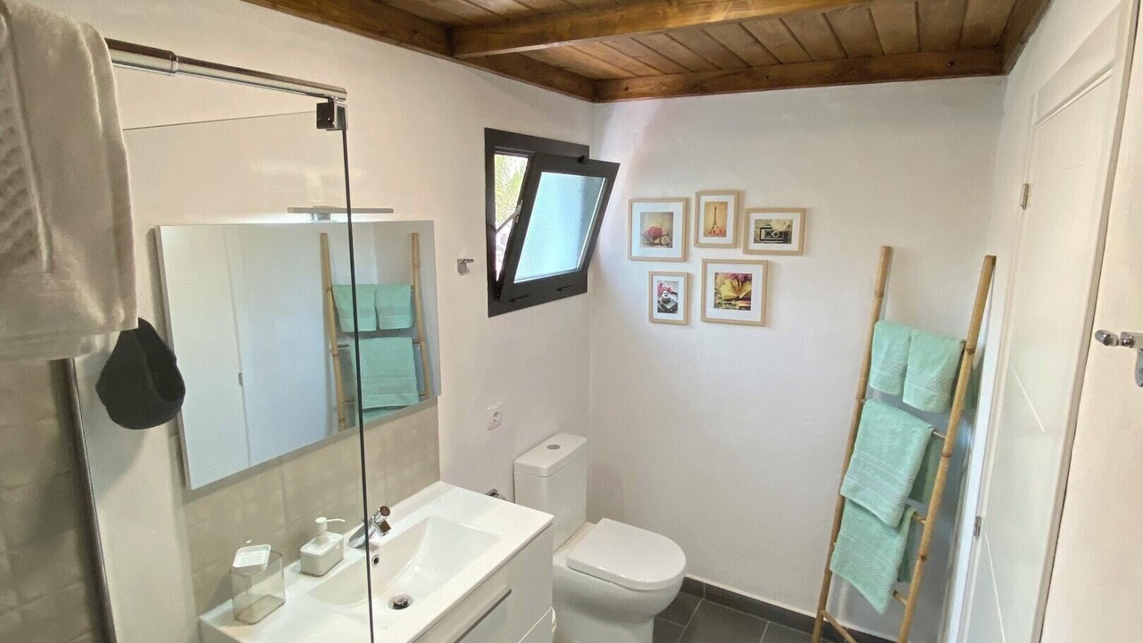 Photo of Bathroom in La Oliva