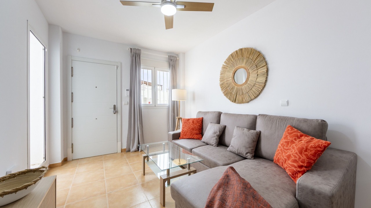 Photo of Livingroom in Vista de los Angeles-Rumina